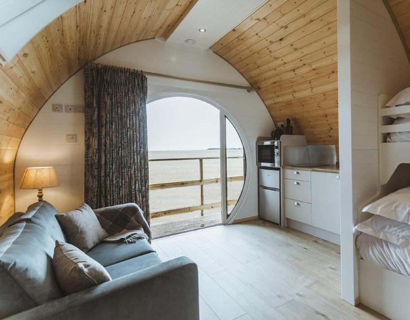 Carlton Manor Pods Apartment Aldbrough Екстериор снимка